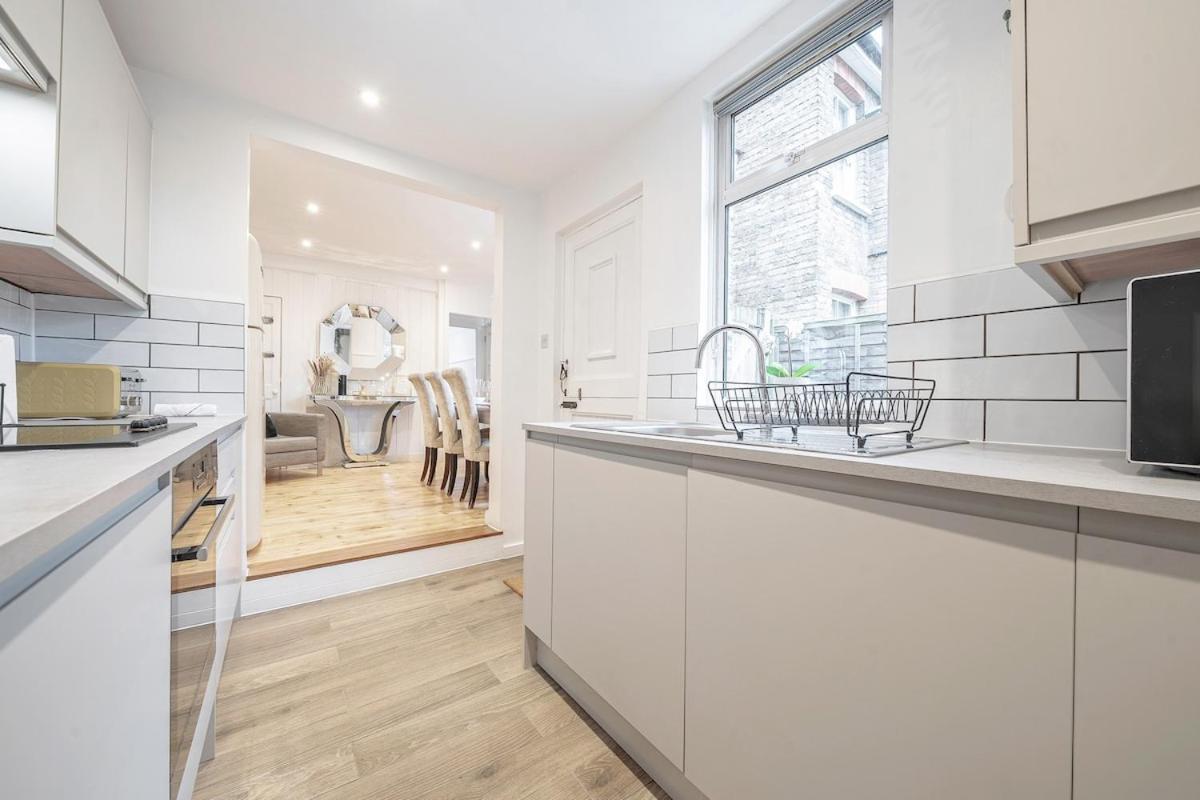 New 3 Bed Victorian Dream House *